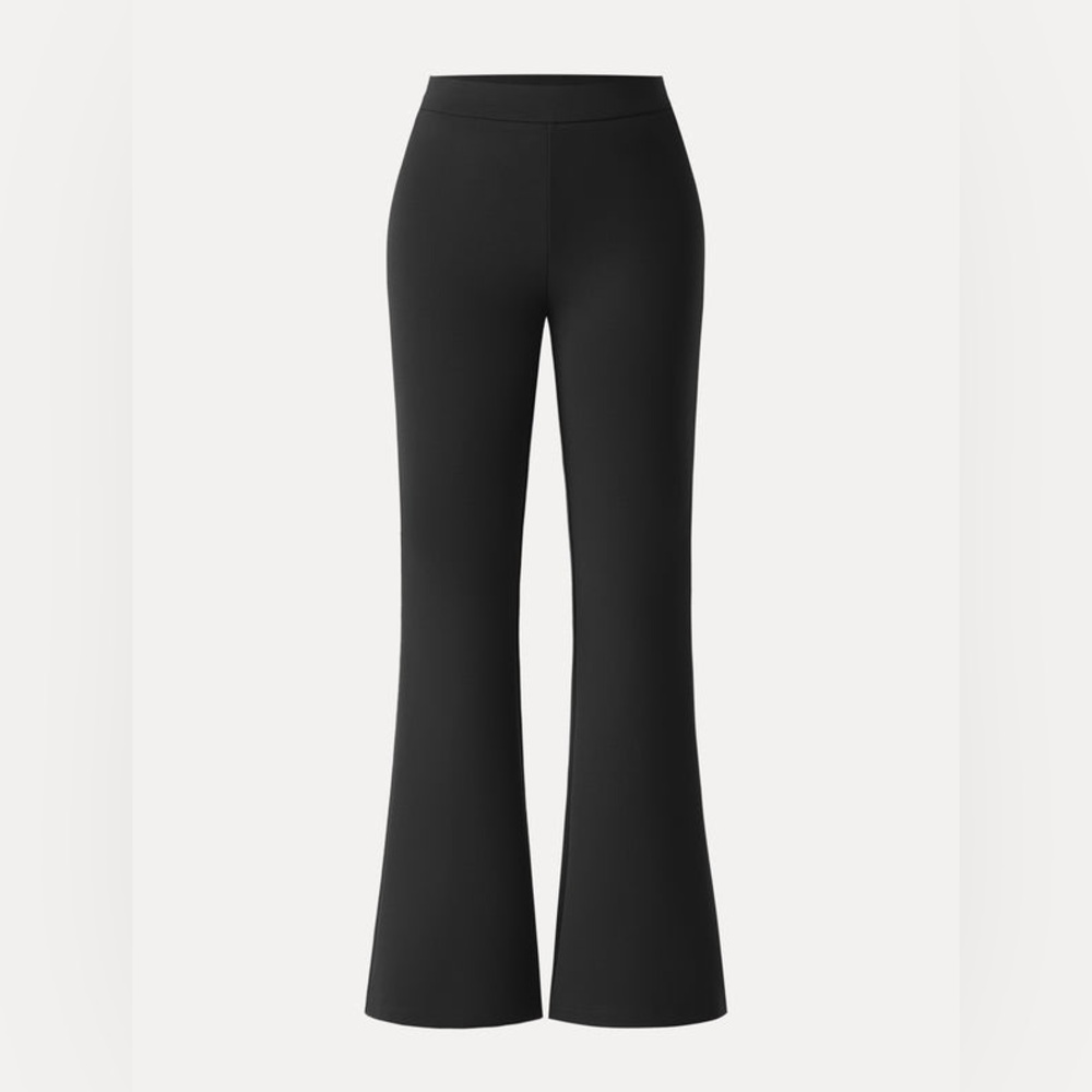 Ponte-De-Roma
Slimming Ponte High Rise Pull-on Flared Pants PETITE MED Retail$69